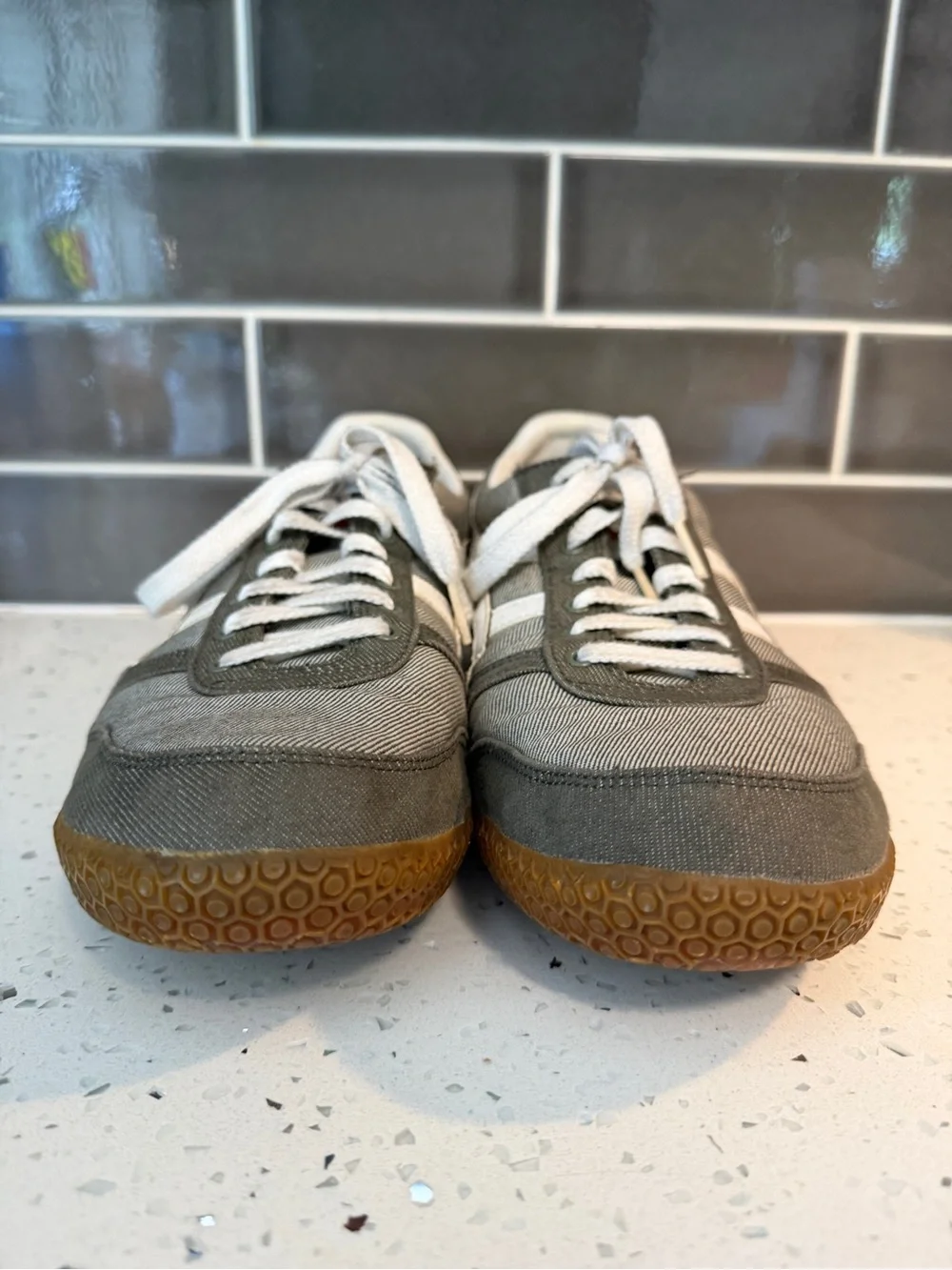 Onitsuka Tiger by ASICS Sneakers | Gray & White | Men’s 10.5 | Retro Casual